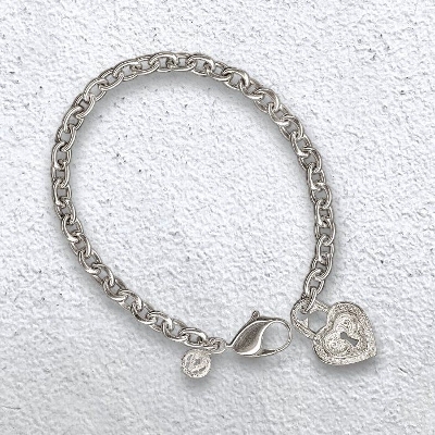 SMALL HEART LOCK CHARMED BRACELET