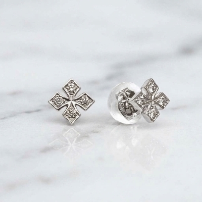 EXTRA TINY ROUND STONE PRINCESS CROSS 18k White Gold / DIAMONDS