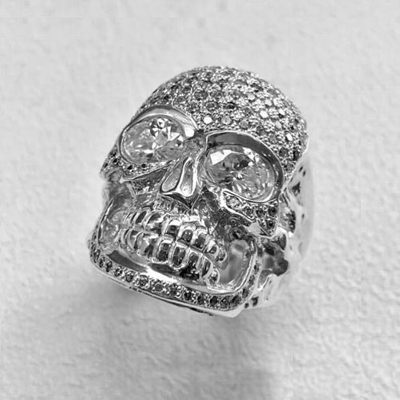 GIANT SKULL HEAD RING/IRREGULAR PAVE