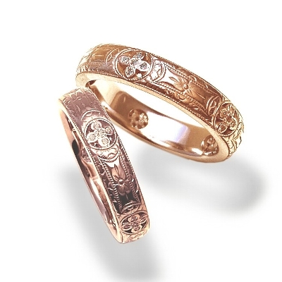 XTL SMALL FLAT ENGRAVED BAND W/PRINCESS ROUND (SMALLSIZE)