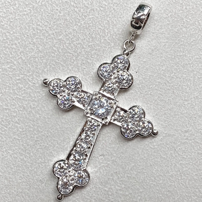 GIANT GOTHIC CROSS PENDANT Silver / Zirconia