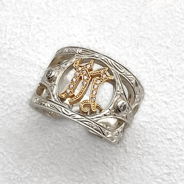Loree Rodkin イニシャルリング「S」 ゴールド INITIAL WRAP COLLECTION RING 01R863A｜loree Rodkin (ローリー