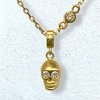 PETITE SKULL NECKLACE