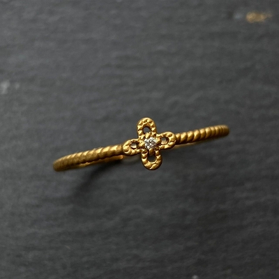 INFINITY FLOWER RING / 18k Yellow Gold / DIAMOND