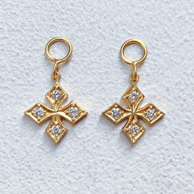 STAR PRINCESS CROSS PIERCE CHARM 18k Yellow Gold / DIAMONDS