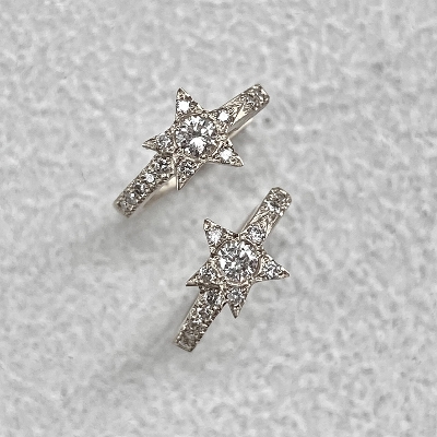 TINIEST ROUNDED PAVE STAR HOOPS 18k White Gold / DIAMONDS