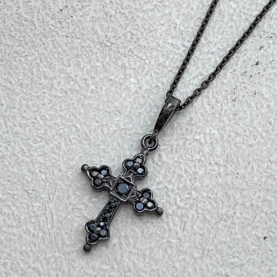 MINI GOTHIC CROSS NECKLACE/BLACK ZIRCONIA/BLACK RUTHENIUM